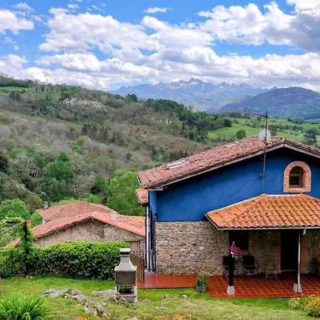 La Casina De Labra Holiday home *