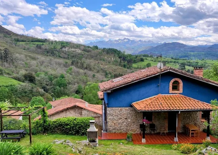 La Casina De Labra Holiday home *