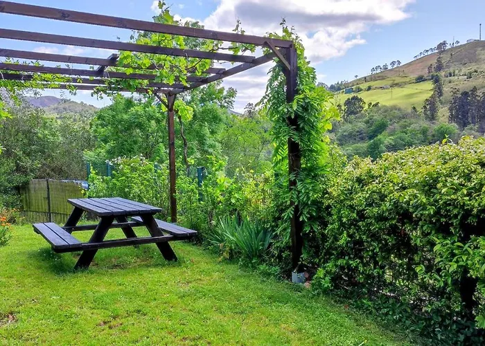 La Casina De Labra Holiday home *