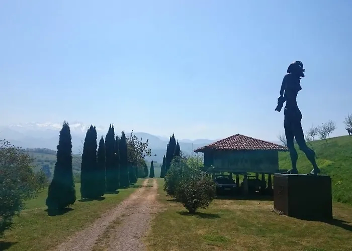 La Casina De Labra Holiday home *